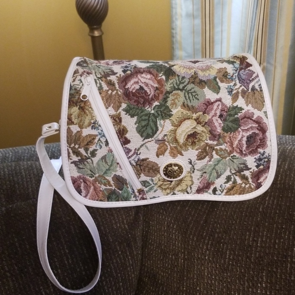 Floral Tapestry Vintage Inspired Shoulder bag